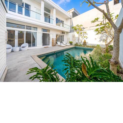 Bright Modern 3BR Villa in Canggu