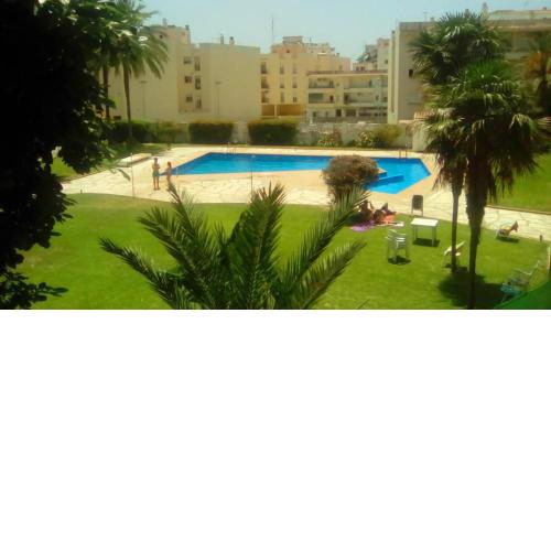 Bright studio with Pool, Torrecilla Beach