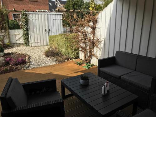 Bright Townhouse with Sauna and Patios