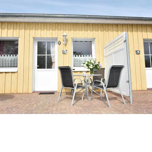 Brightly Furnished Apartment in Wiek on Baltic Coast