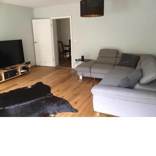 Apartment Number ONE (Messe)