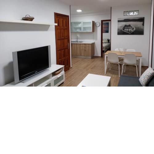 BRISAS DEL MAR APARTMENT, ONE STEP FROM THE SEA.