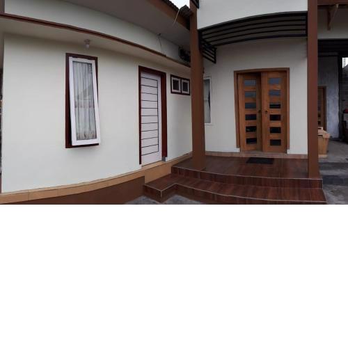 Bromo Deddy Homestay
