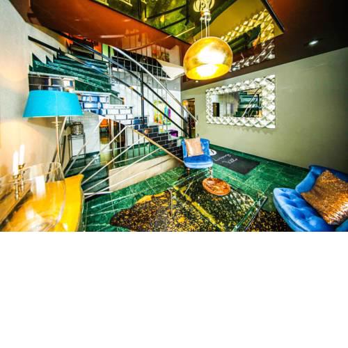 BS Luxury Villa mit Pool