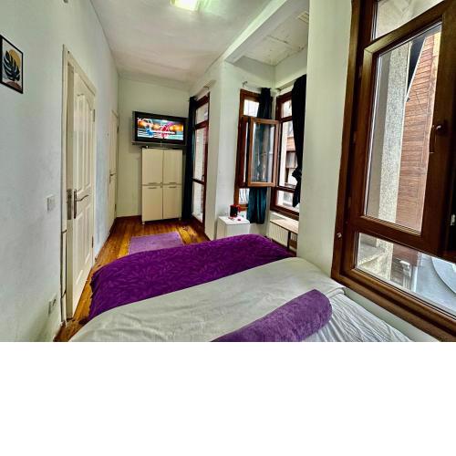 Budget Friendly Rooms Taksim