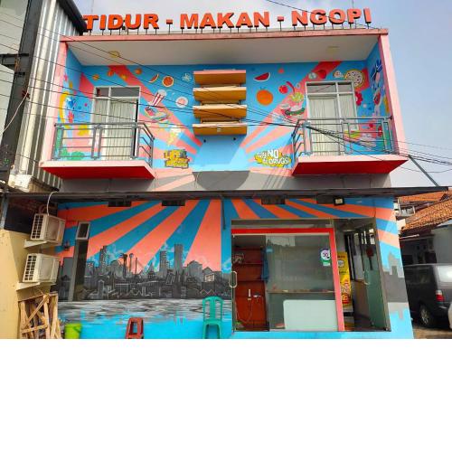 Budi House & Food Station