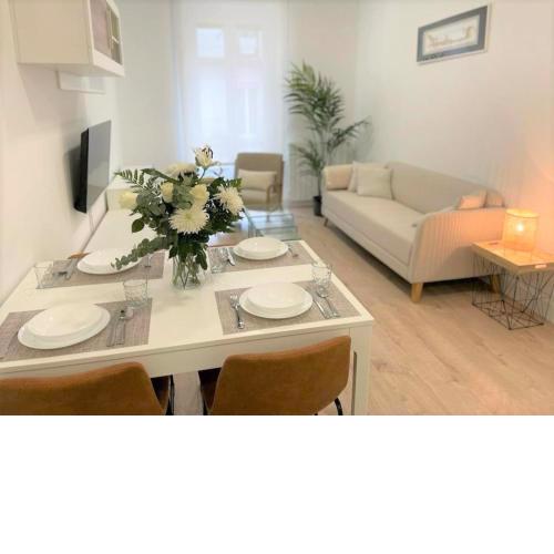 Buen Pastor Suite Apartment - A estrenar!