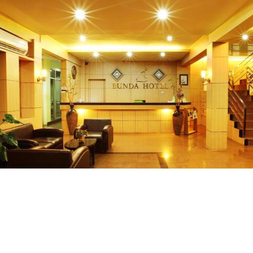 Bunda Hotel Padang - Halal Hotel