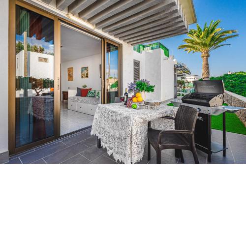 BUNGALOW -2 minute from the beach.