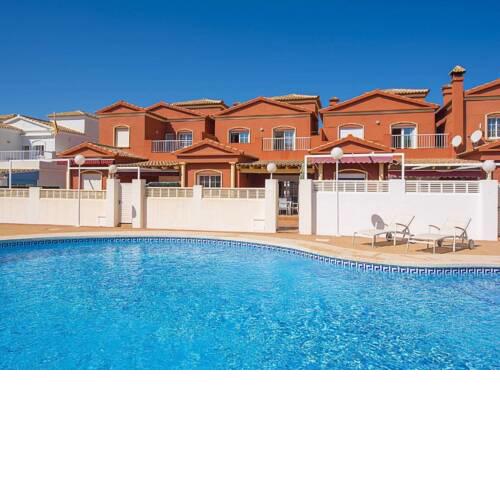 Bungalow Java - Plusholidays