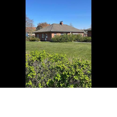 Bungalow Juist in Norddeich 150 Meter v Strand