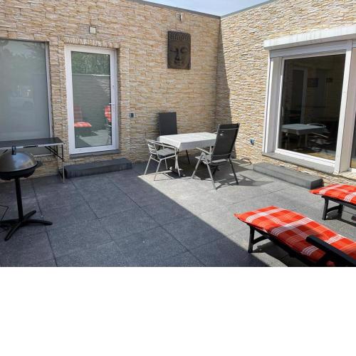 Bungalow mit Terrasse