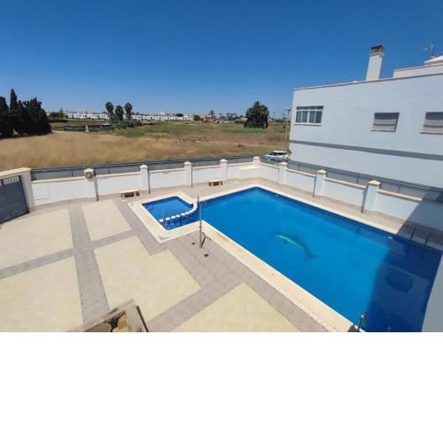BUNGALOW PLANTA ALTA TIPO ATICO