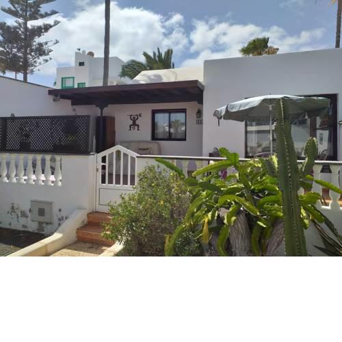 Bungalow Playa Bastian - Piscina climatizada - Wifi - Playa 1 min.