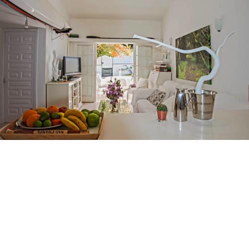 Bungalow With Private Garden & Close To The Beach