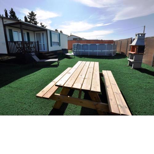 Bungalows con piscina privada, AC y barbacoa