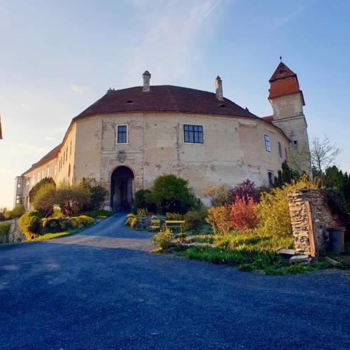 Burg Bernstein