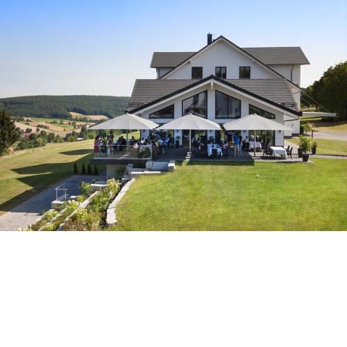 BURGHOF - DAS HOTEL