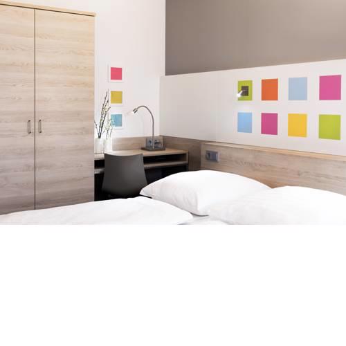 Business & Budget Hotel Tessin