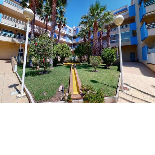 Cabo Roig, 2 bedroom apartment with sea views