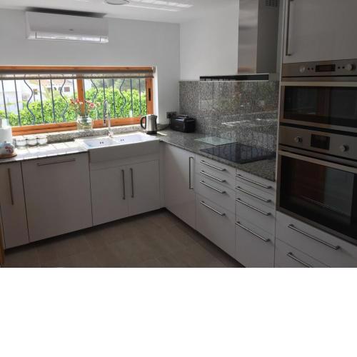 Cabo Roig, Beachside, 3 bed Townhouse, CJ2 - Close to CJ1