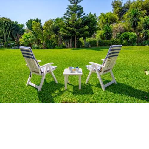 Cabopino Apartment Sleeps 4 Pool Air Con WiFi