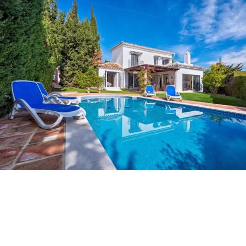 Cabopino Villa Sleeps 8 Pool Air Con WiFi