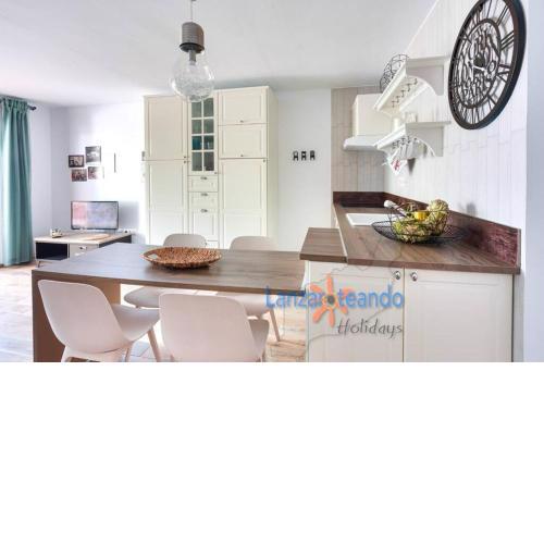 Cactus 1 bed ground floor apt in Costa Teguise