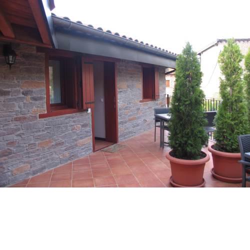 Cal Forner de Montella