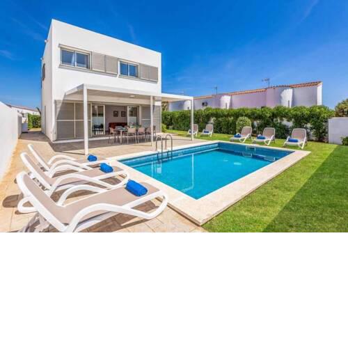 Cala en Bosch Villa Sleeps 8 Pool Air Con WiFi
