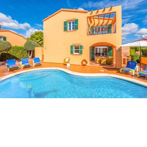 Cala Galdana Villa Sleeps 6 with Pool Air Con and WiFi