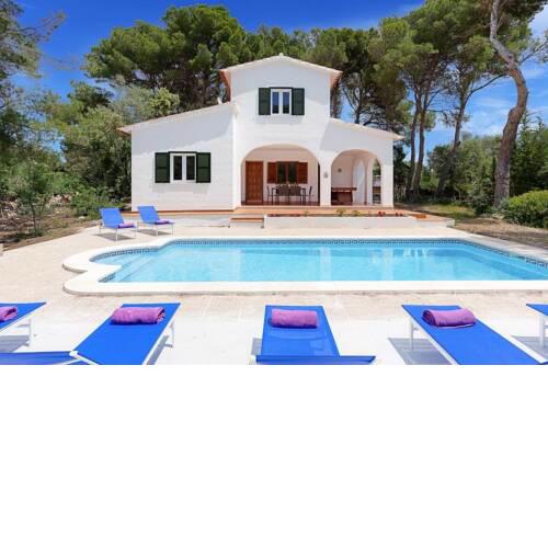 Cala Galdana Villa Sleeps 8 with Pool Air Con and WiFi