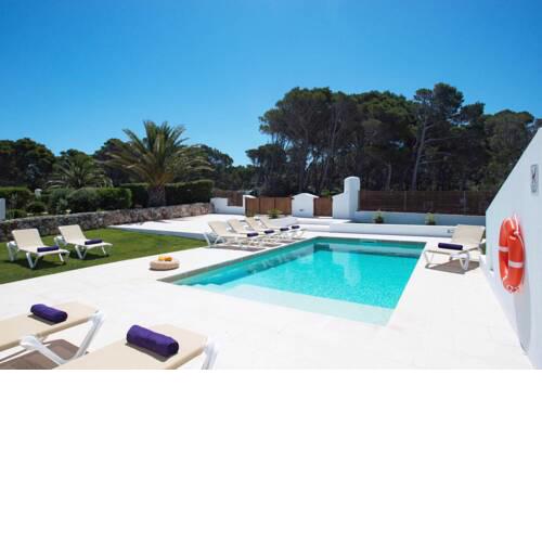 Cala Morell Villa Sleeps 9 Pool Air Con WiFi