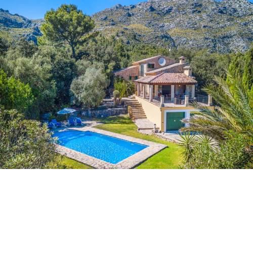 Cala San Vicente Villa Sleeps 7 Pool Air Con WiFi