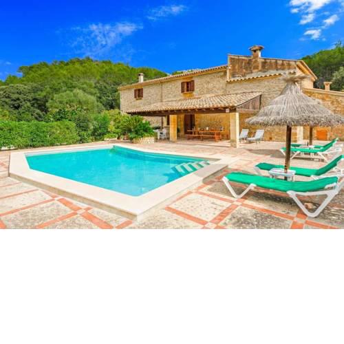 Cala San Vicente Villa Sleeps 8 Pool Air Con WiFi