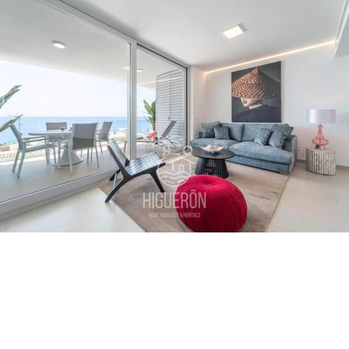 Cala, the jewel of Sea.Beach Front.Sun. Exclusive