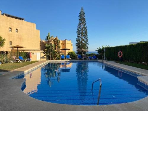Calahonda Royale Duplex apartment ground floor - 2 bedrooms - 450 meters from the beach