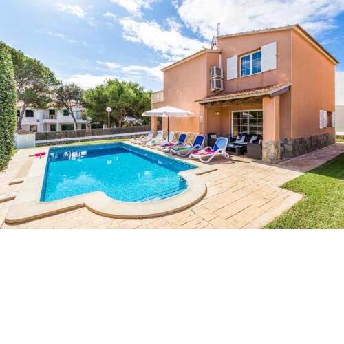 Cala'N Blanes Villa Sleeps 6 with Pool Air Con and WiFi