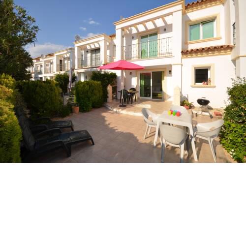 Calanuza 11 ref 16 bungaló 4y2 pers, 2 dormitorios, 1 baño y 1 WC, aire acondicionado, wifi, piscina, jardin, aparcamiento, 50m de la playa