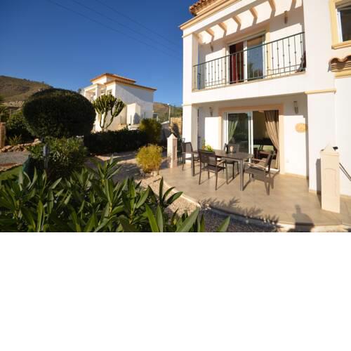 Calanuza 43 Ref 97 bungaló 4 pers, 2 dormitorios, 1 baño, aire acondicionado, wifi, piscina, jardin, aparcamiento, 50m de la playa