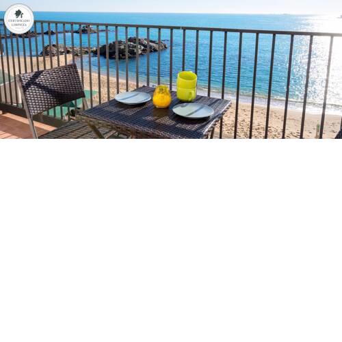 Calella de Palafrugell Apartment Sleeps 4 Air Con