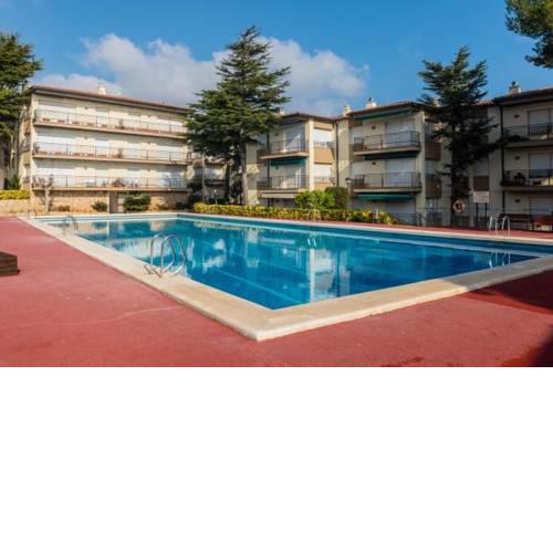 Calella de Palafrugell Apartment Sleeps 4 Pool