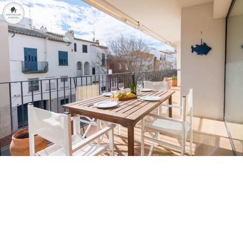 Calella de Palafrugell Apartment Sleeps 4 T747547