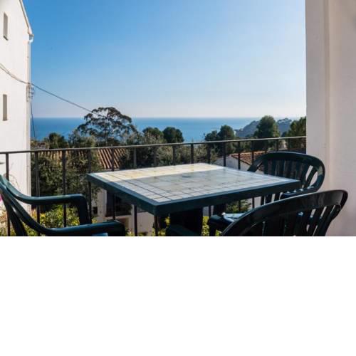 Calella de Palafrugell Apartment Sleeps 4