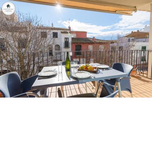 Calella de Palafrugell Apartment Sleeps 5