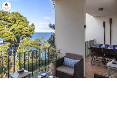 Calella de Palafrugell Apartment Sleeps 5