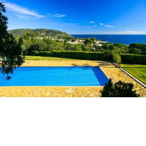 Calella de Palafrugell Apartment Sleeps 6 Pool