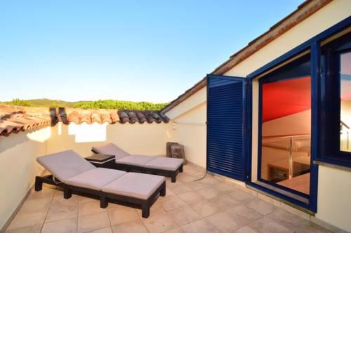 Calella de Palafrugell Apartment Sleeps 6 Pool
