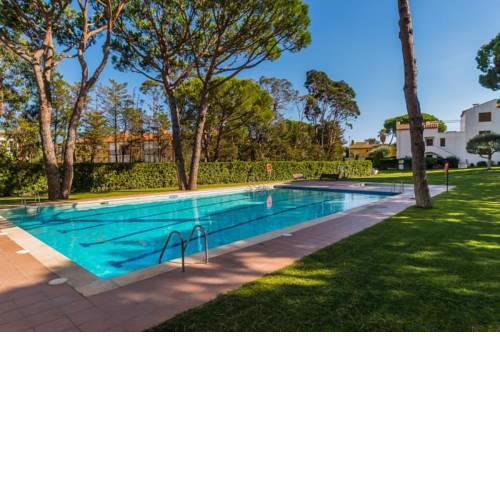 Calella de Palafrugell Holiday Home Sleeps 6 with Pool