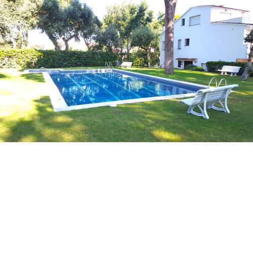 Calella de Palafrugell Villa Sleeps 8